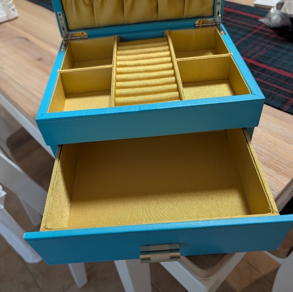 Spruce Storage Jewelry Box - Picture 8 of 11